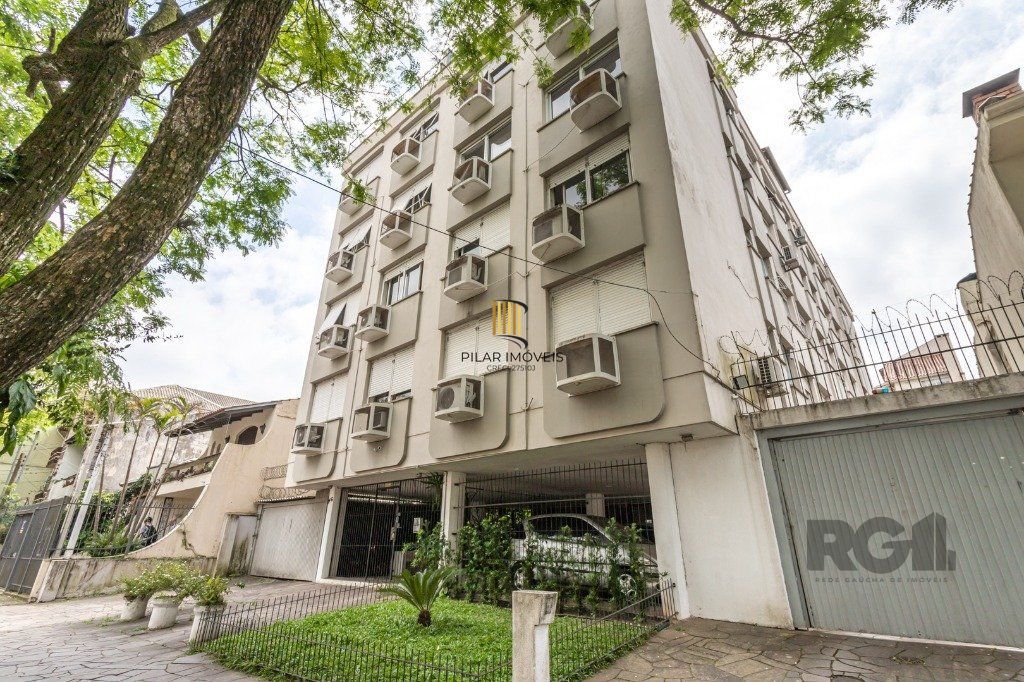 Cobertura 1 dormitório no bairro Santa Cecília