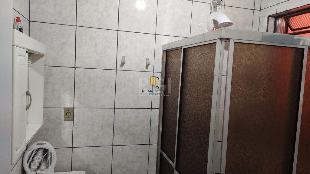 Casa para Venda - 120m², 4 dormitórios, sendo 1 suites, 3 vagas - Freitas