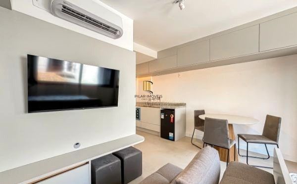 Apartamento estilo LOFT no bairro Mont Serrat mobiliado com vaga
