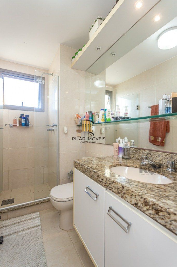 Apartamento 3 dormitórios no bairro Menino Deus