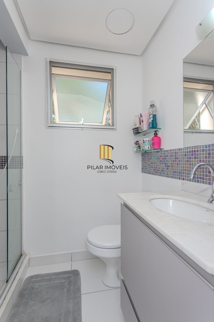 Apartamento diferenciado no bairro Nonoai de 3 dormitórios  2 vagas e infra