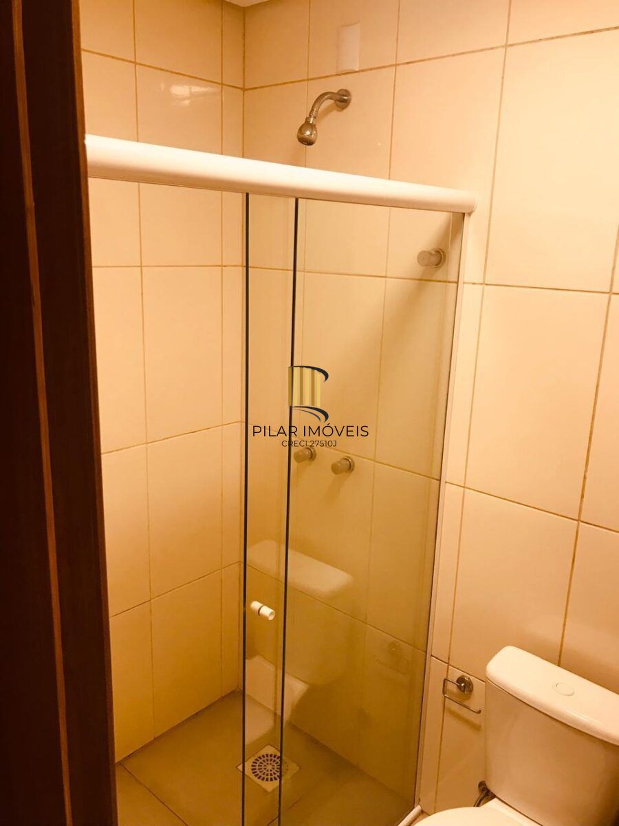 Casa em Canela no bairro Vila Maggi de 3 dormitórios