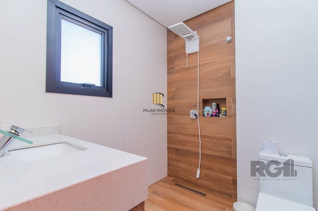 Casa Condominio 3 Dormitório(s) Bairro Sans Souci