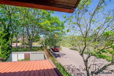 Casa em Condomínio 3 dorms, 2 vagas de garagem, 129m² privativos, à venda Avenida Eduardo Prado, Cavalhada - Porto Alegre