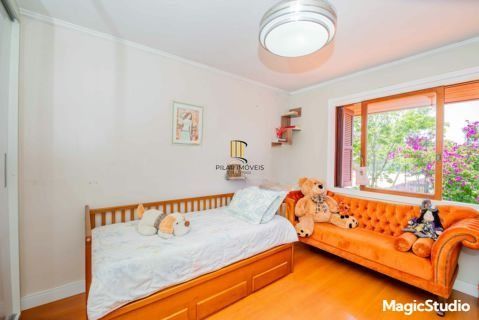 Casa em Condomínio 3 dorms, 2 vagas de garagem, 129m² privativos, à venda Avenida Eduardo Prado, Cavalhada - Porto Alegre