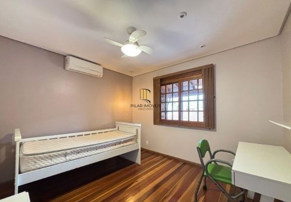casa sobrado na Medianeira com 4 dormitórios