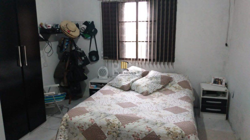 Casa para Venda no Centro de Viamão de 3 dormitórios e vaga