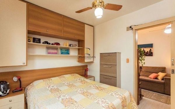 Apartamento no Passo D'areia de 1 dormitório e vaga