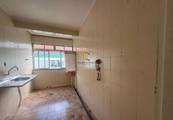 Apartamento de 1 dormitório na Vila Ipiranga desocupado