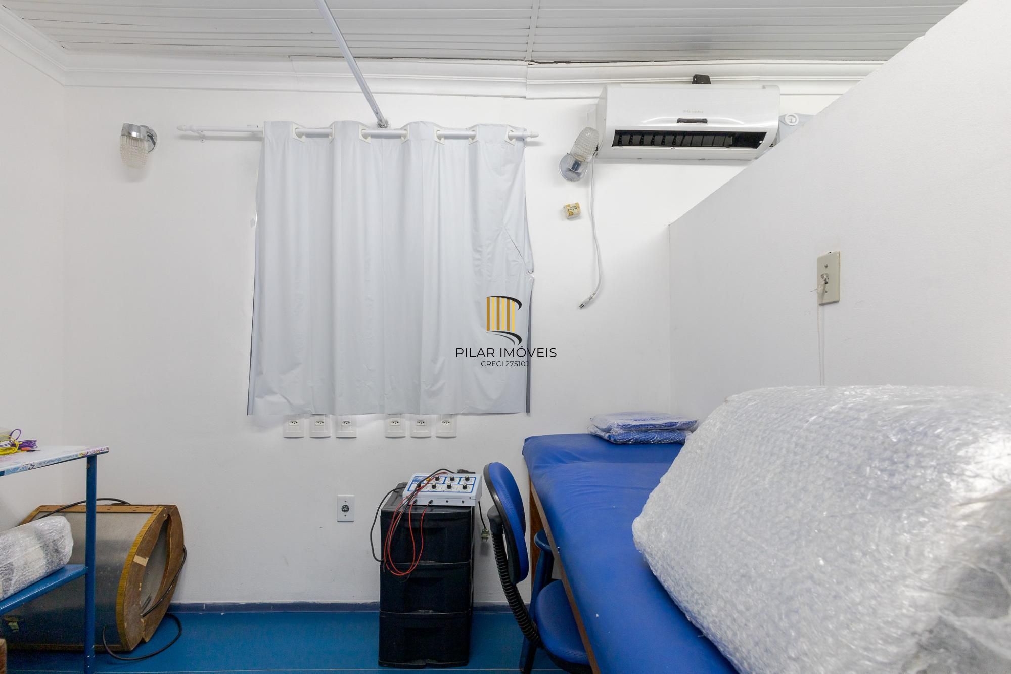 Prédio Comercial no bairro Rio Branco com 912m²