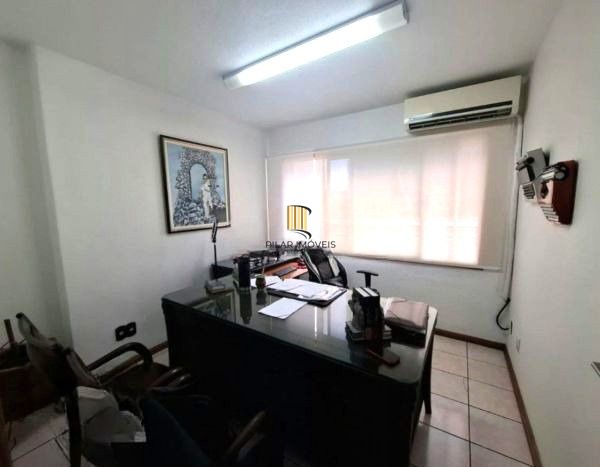 Sala / Apartamento no Centro com 35m²