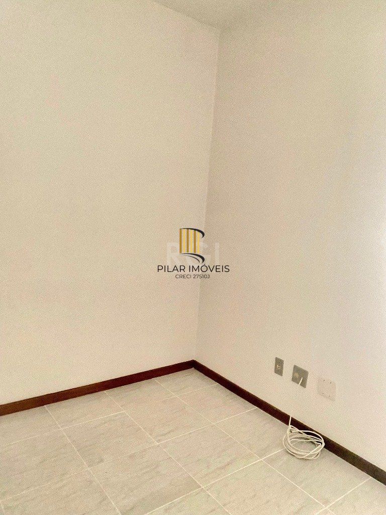 Conjunto/Sala para Venda - 0m², 0 dormitórios, Petrópolis