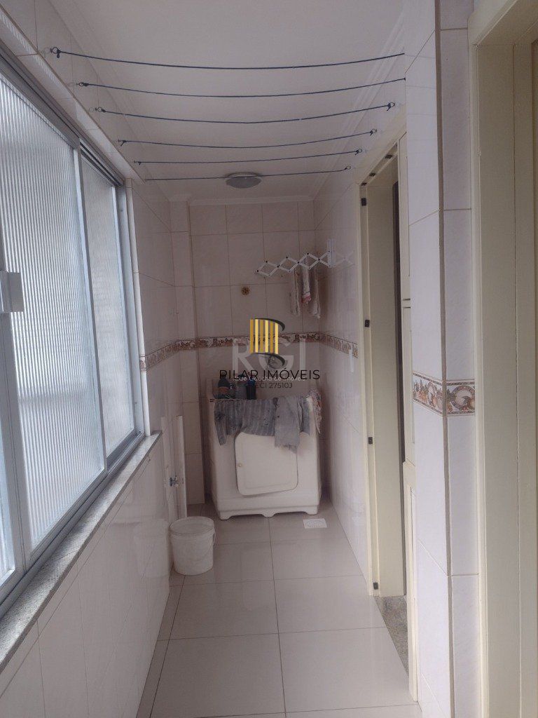 Apartamento para Venda - 127.87m², 3 dormitórios, 1 vaga - Rio Branco