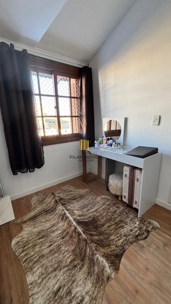 Casa em Condomínio com 3 quartos, 1 vaga e 100.08m² para vender só R$ 420.000