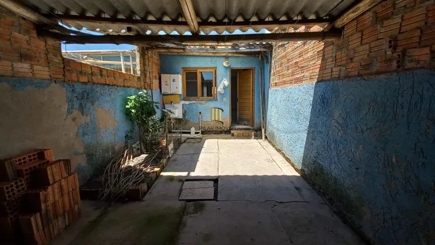 Casa 2 dormitórios no bairro Maria Regina