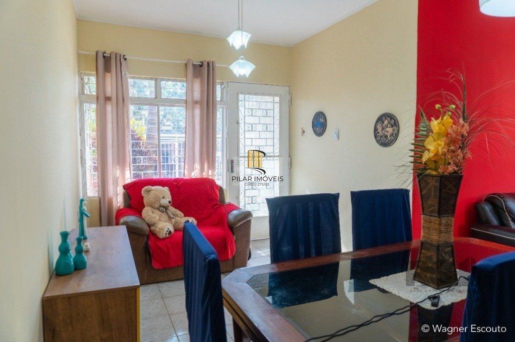 Casa 3 dormitórios no bairro Teresópolis