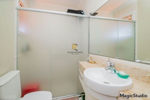 Casa em Condomínio 3 dorms, 2 vagas de garagem, 129m² privativos, à venda Avenida Eduardo Prado, Cavalhada - Porto Alegre