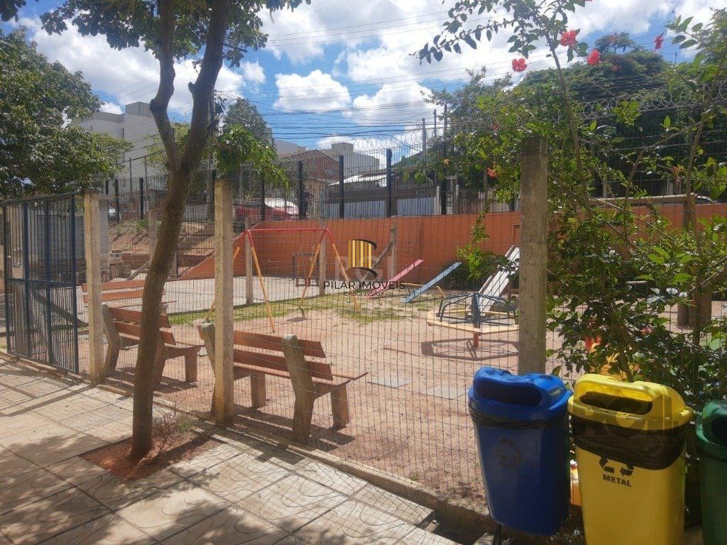 Apartamento de 2 dormitórios e vaga rotativa na Vila Nova