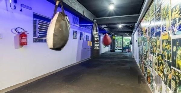 Casa no bairro Petrópolis de 3 dormitórios e 2 vagas