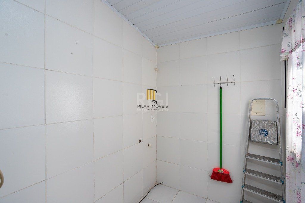 Casa 3 Dormitório(s) Bairro Jardim Sabará