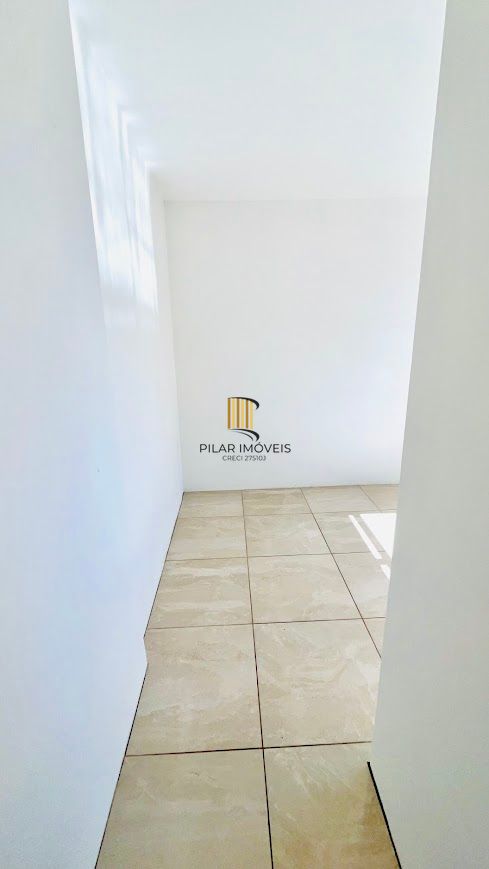 Apartamento no Porto Cruzeiro de 2 dormitórios vaga e infra DESOCUPADO