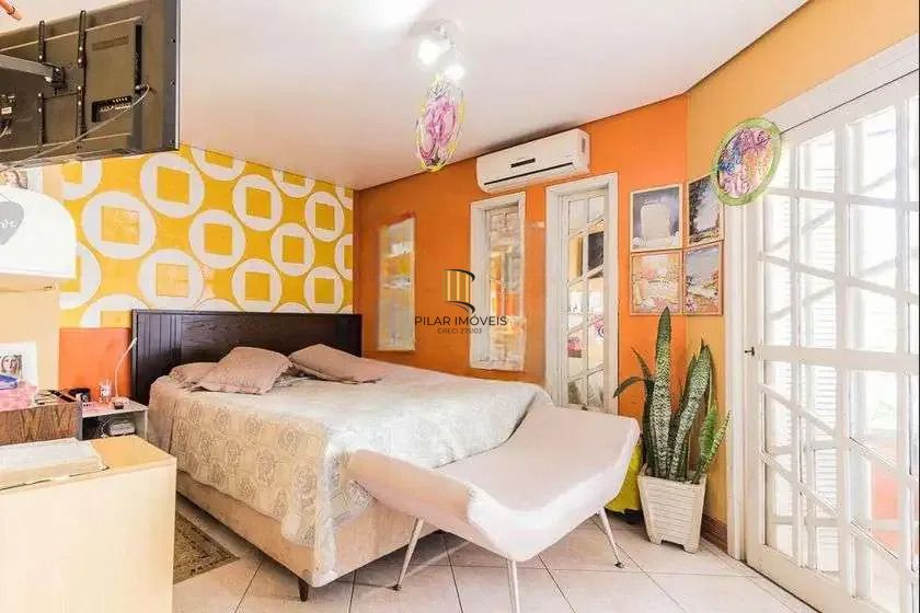 Casa 4 dormitórios no bairro Jardim Leopoldina