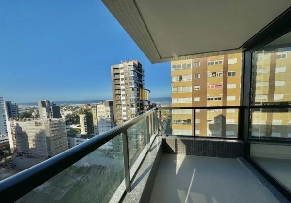 Apartamento em Torres Alto padrão de 3 dormitórios e 2 vagas