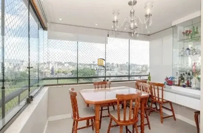 Cobertura no bairro Rio Branco de 3 dormitórios e 2 vagas