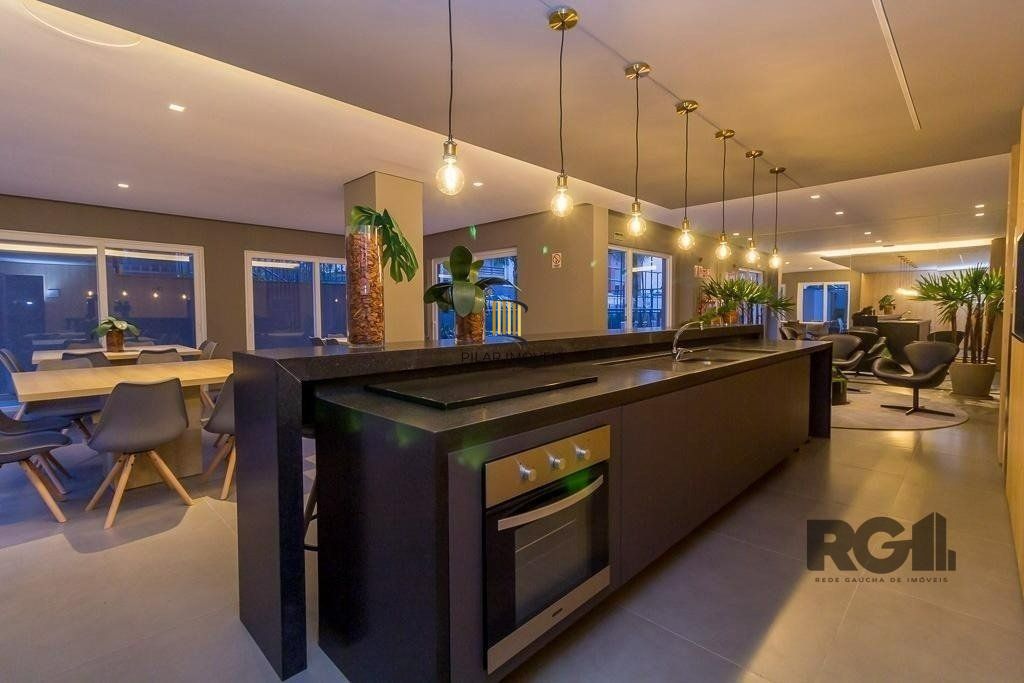 Apartamento no Jardim Lindóia de 2 dormitórios vaga e infra