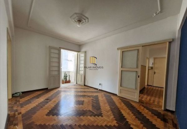 Apartamento no Centro de 3 dormitórios DESOCUPADO - Pilar Imóveis