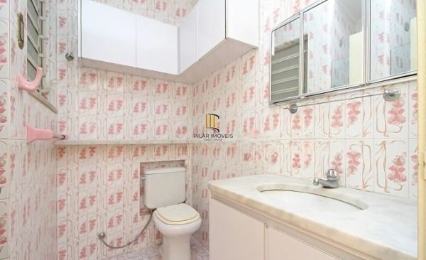 Apartamento de 2 dormitórios no bairro Navegantes DESOCUPADO