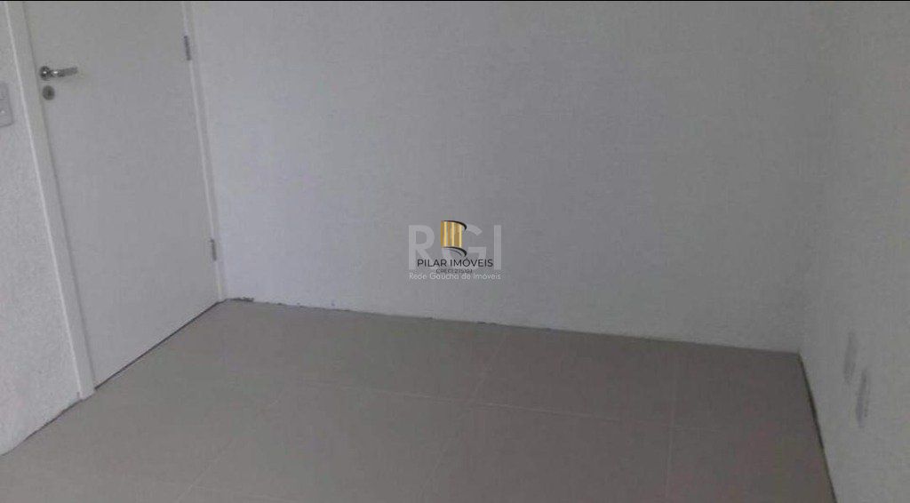 Apartamento no bairro cavalhada de 2 dormitórios e vaga