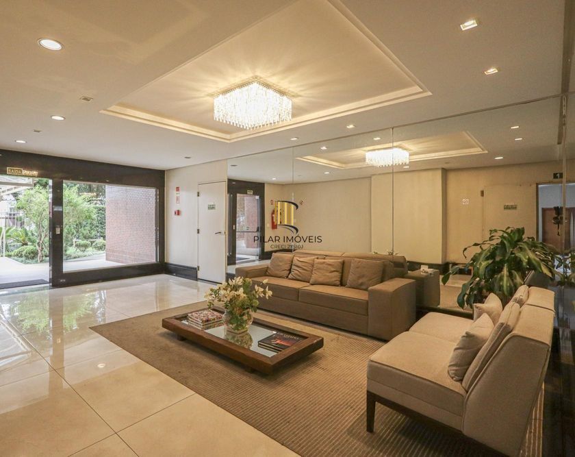 Apartamento no bairro Higienópolis de 2 dormitórios e 2 vagas