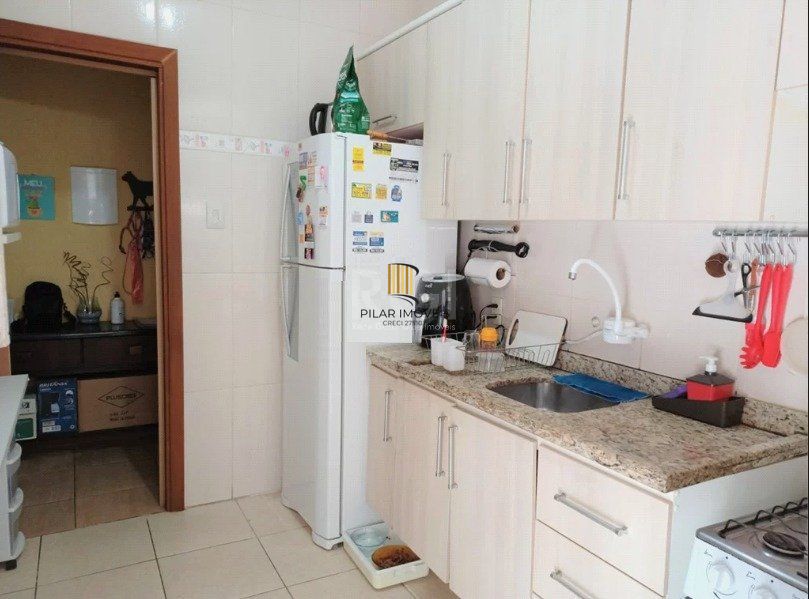 Apartamento para Venda  3 dormitórios, Menino Deus térreo com pátio