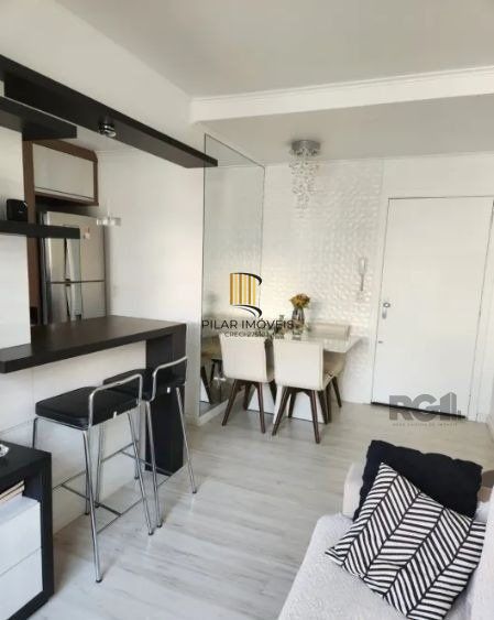 Apartamento para Venda no Partenon de 2 dormitórios 1 vaga