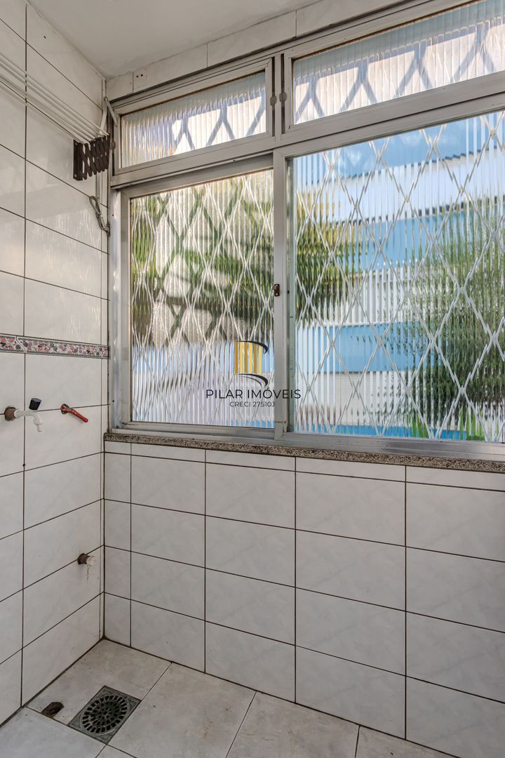 Apartamento no bairro Cristal térreo 1 Dormitório e vaga rotativa DESOCUPADO