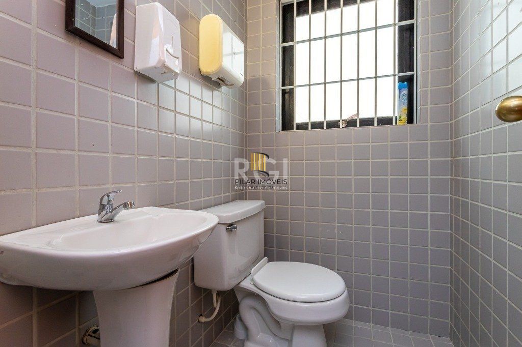 Loja Comercial na Av Cristóvão Colombo