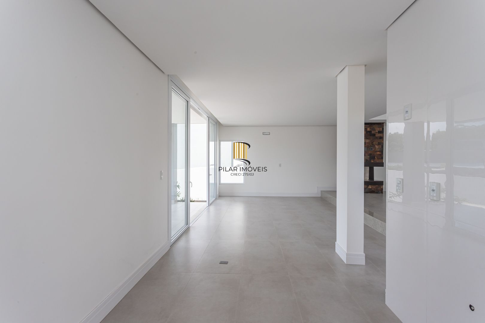 Casa de Condomínio 4 dormitórios no bairro Vila Nova