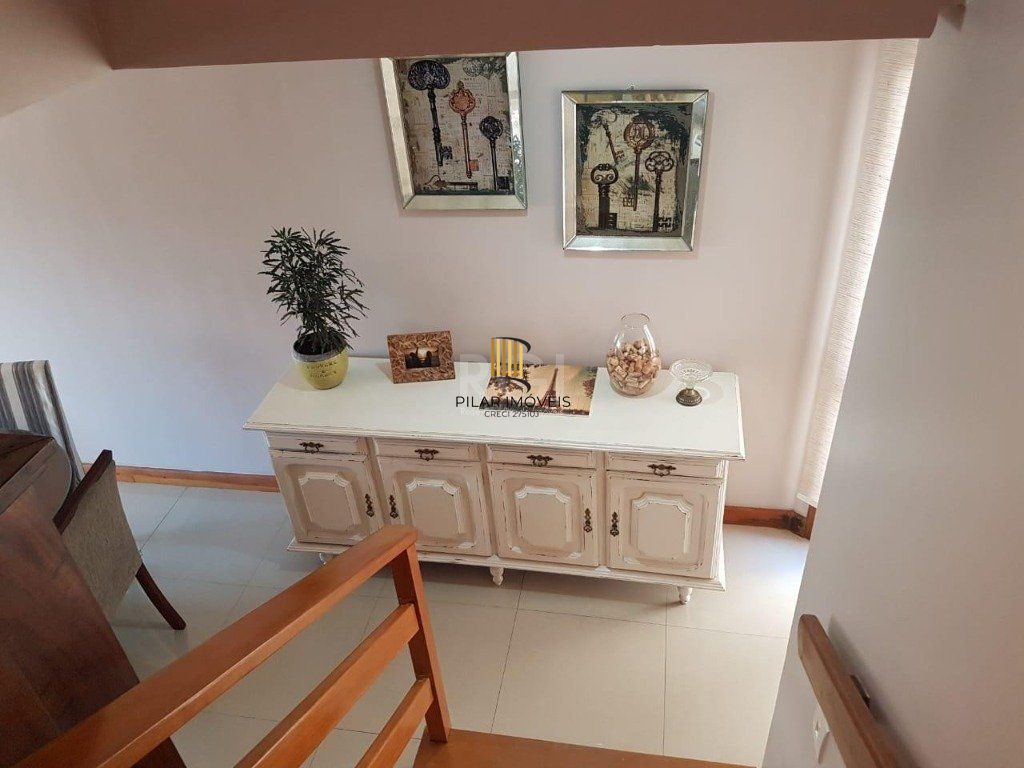 Casa Condominio de 3 dormitórios 3 vagas - Nonoai
