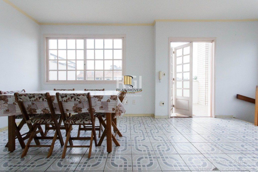 Cobertura para Venda - 191.8m², 3 dormitórios, sendo 1 suites, 2 vagas - Jardim Itu