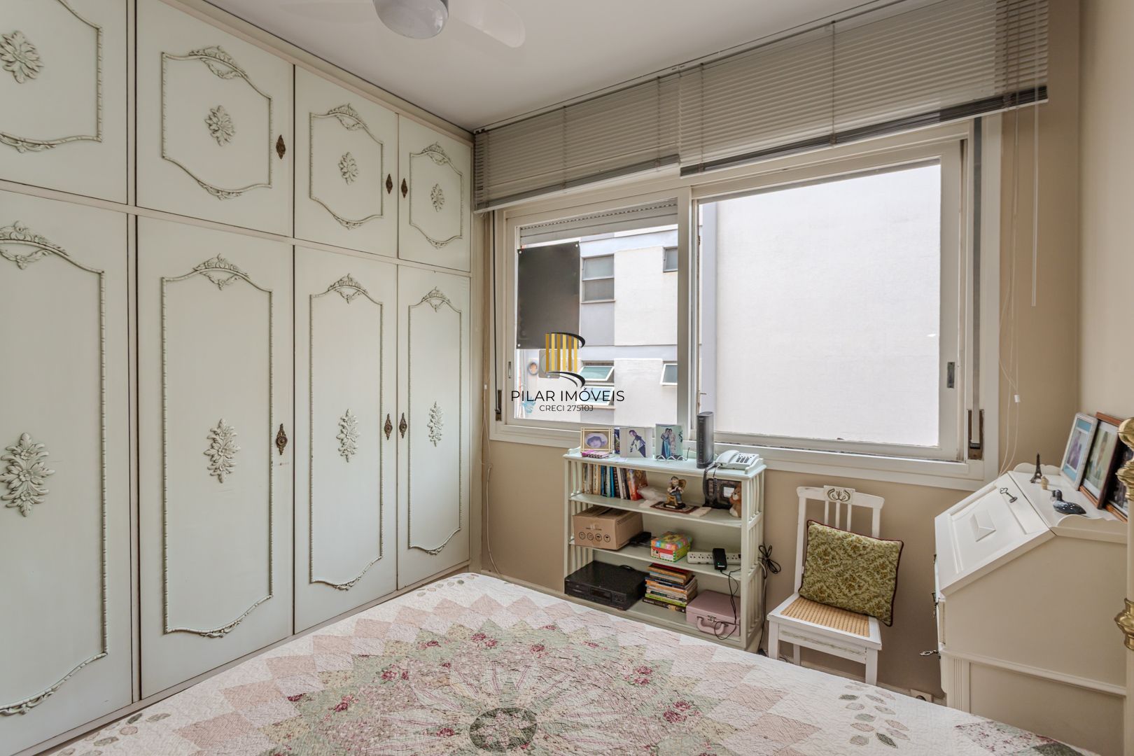 oportunidade, 217m² privativos, 2 vagas e depósito. Apenas R$ 880 mil