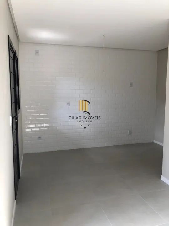 Sobrado 2 dormitórios no bairro Salgado Filho