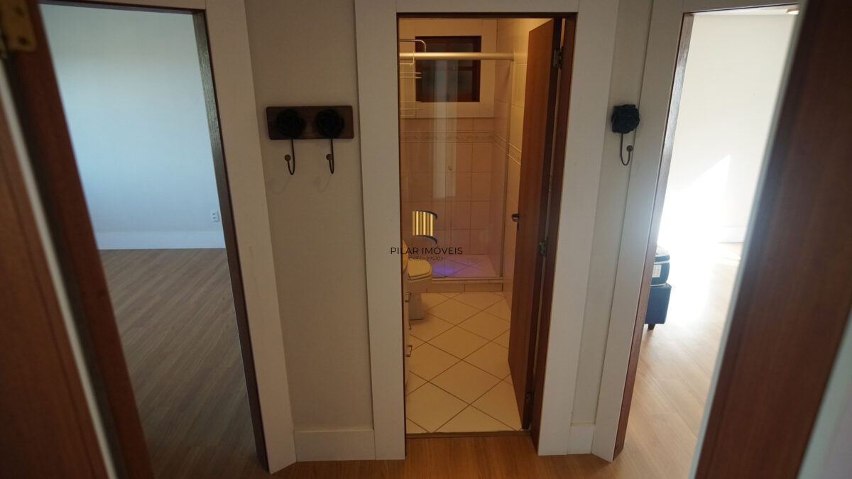 Cobertura no bairro Lago Negro em Gramado de 3 dormitórios e vaga