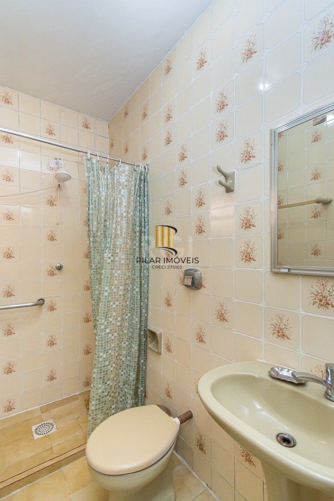 Casa de 3 dormitórios, 3 vagas