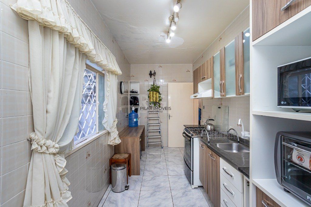 Casa 3 Dormitório(s) Bairro Jardim Sabará