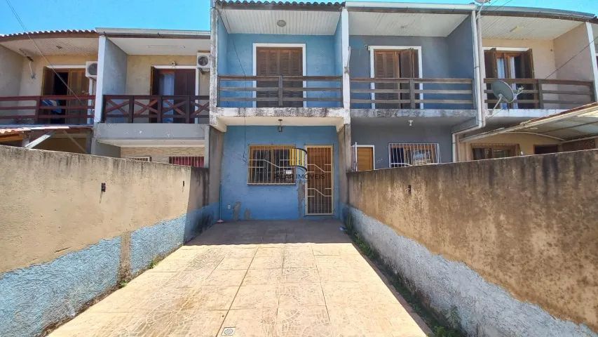 Casa 2 dormitórios no bairro Maria Regina