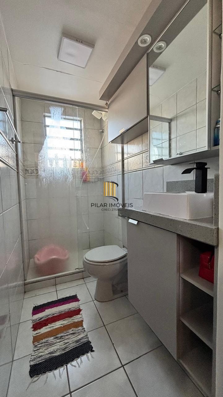 Casa em Condomínio com 3 quartos, 1 vaga e 100.08m² para vender só R$ 420.000