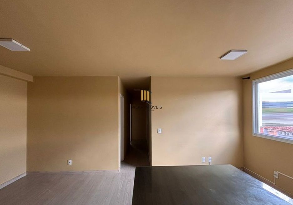 Apartamento no bairro Cristal de 3 dormitórios vaga e infra DESOCUPADO