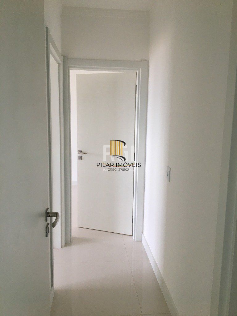 Apartamento para Venda - 83.37m², 3 dormitórios, sendo 2 suites, 2 vagas - Centro