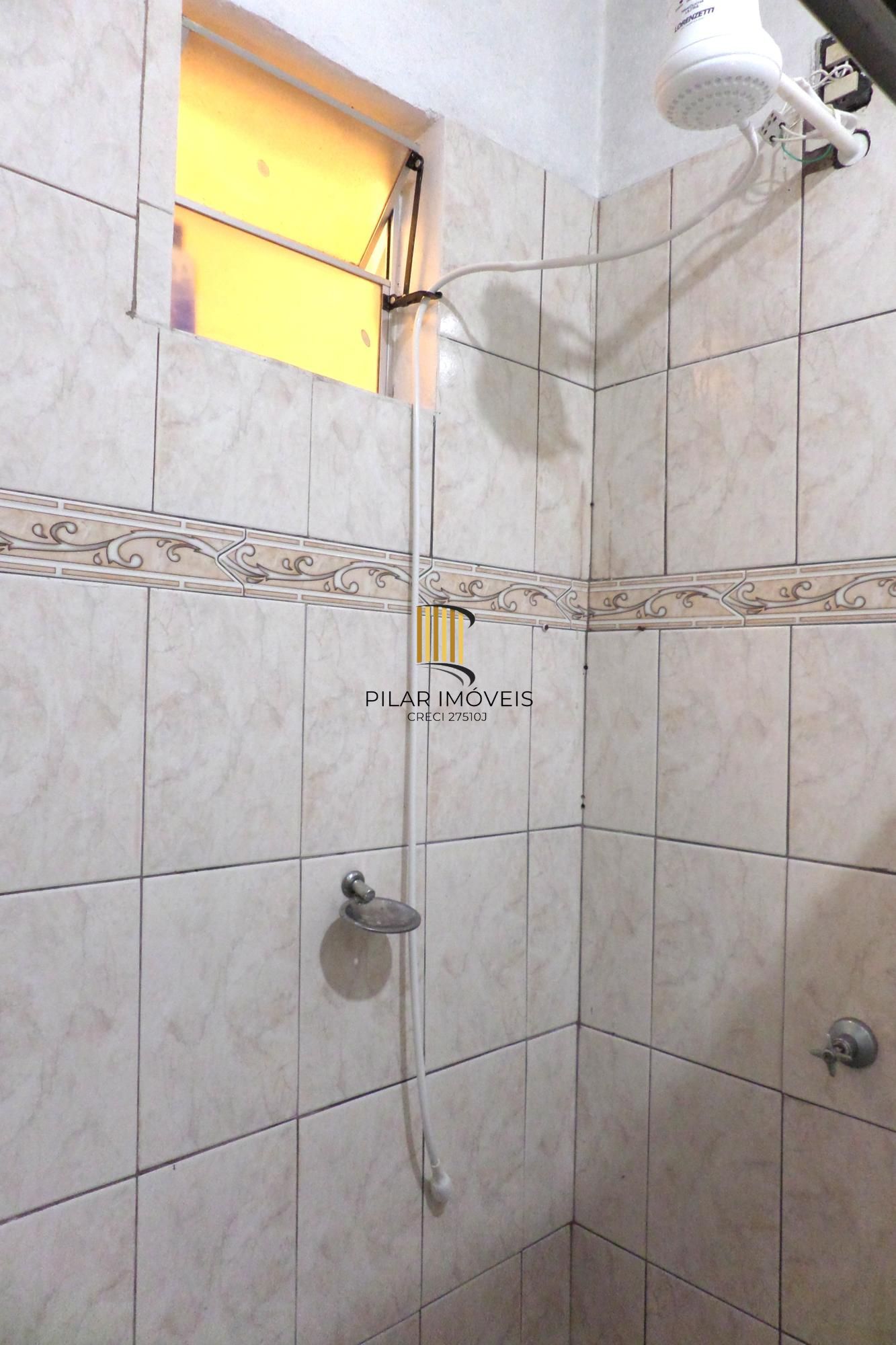 Apartamento no Centro de 1 dormitório desocupado